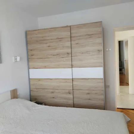 Apartment In 45019
