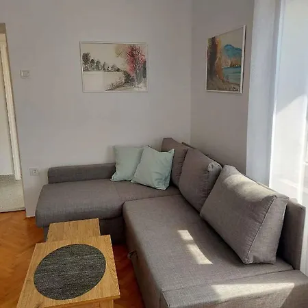 Apartment In 45019